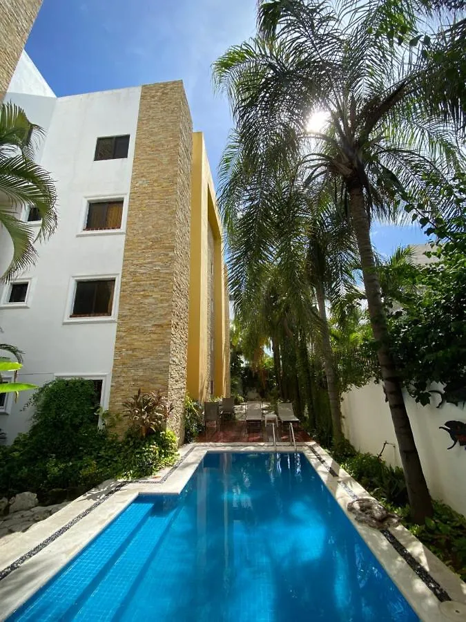 Hotel Las Golondrinas contacts