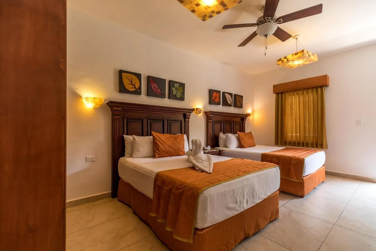 Hotel Las Golondrinas Playa del Carmen